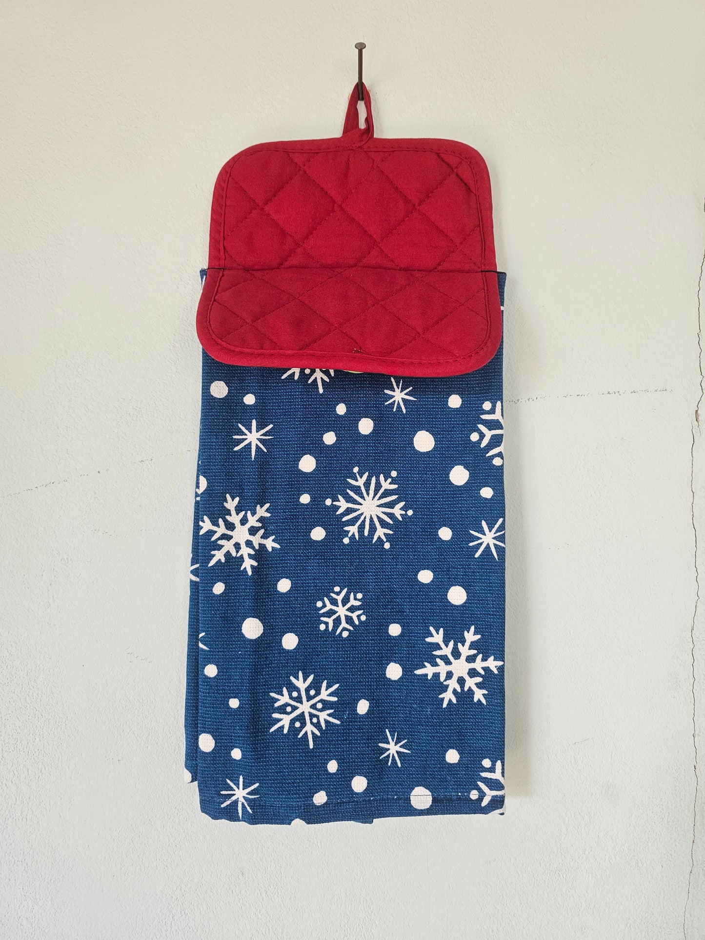 Blue Snowflake Winter Towel